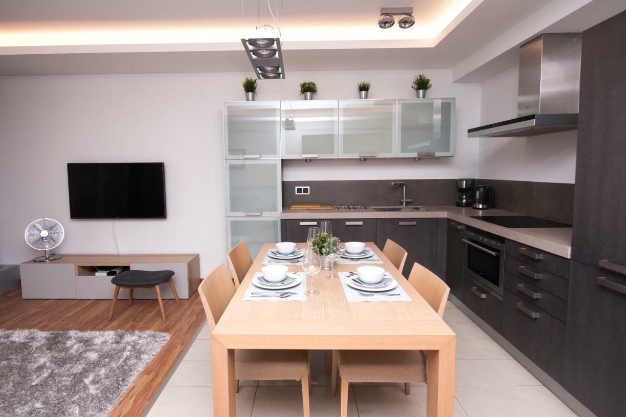 Zeta Lux Apartment *